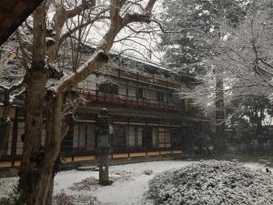 雪の記念館