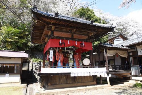 黒戸奈神社太々神楽