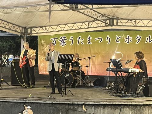スーシティー市民バンドとオンステージ