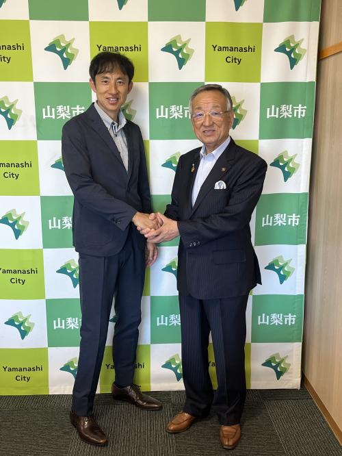 鈴木徹教育委員退任あいさつ