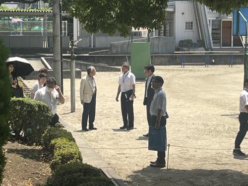 学校訪問：日川小学校