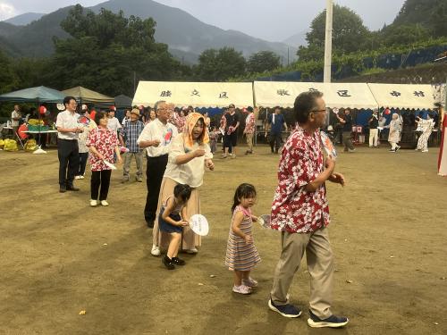 皷川温泉灯ろう祭り