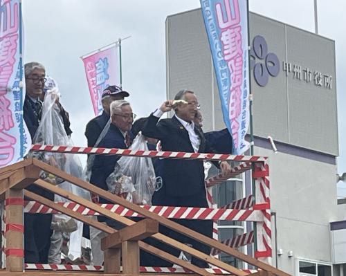 およっちょい祭り