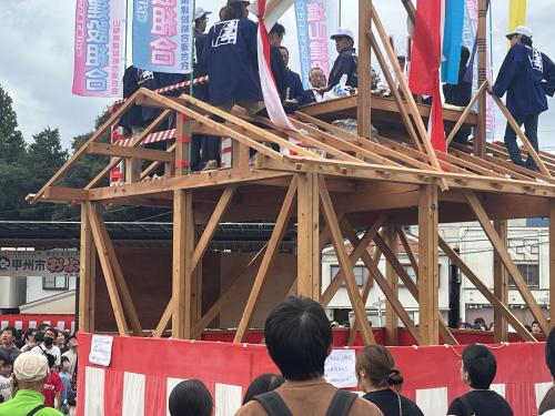 およっちょい祭り