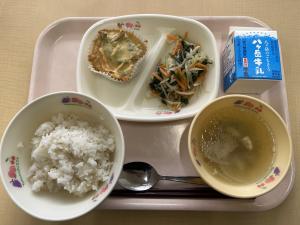 11月27日の給食写真