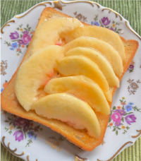 はちみつ桃トースト