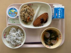 ３月１８日の給食写真