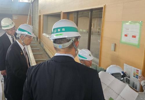 市民総合体育館改修工事視察