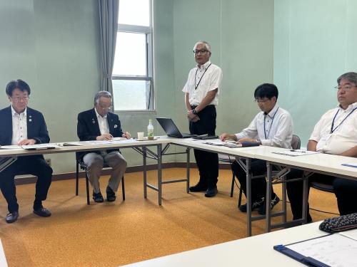 八幡小学校