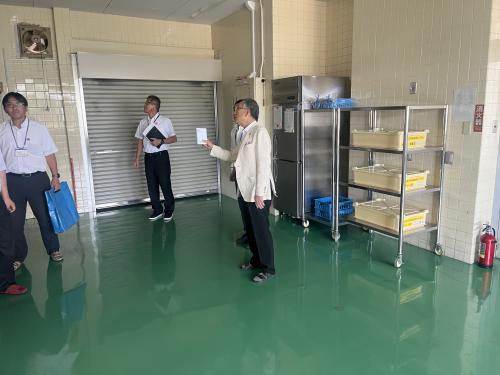 学校訪問：岩手小学校
